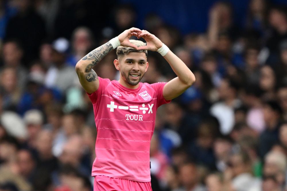 四名首发国 四名首发国