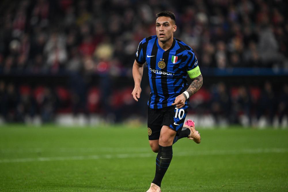 滬媒：申花有三個頂尖門將，選誰上場成難題！.