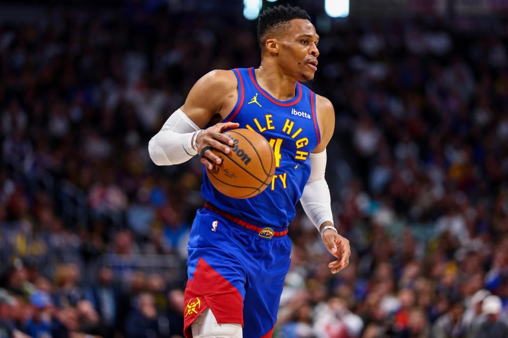 努力在球场 努力在球场